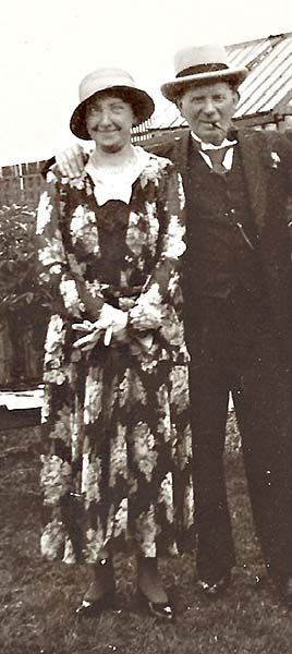 Ben Howarth with wife Hetty in the 1930s on holiday