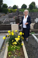 Grave of Harry Knott at Le Quesnoy