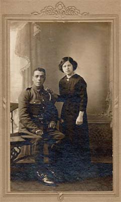 Edmund Leach and wife Agnes 1918