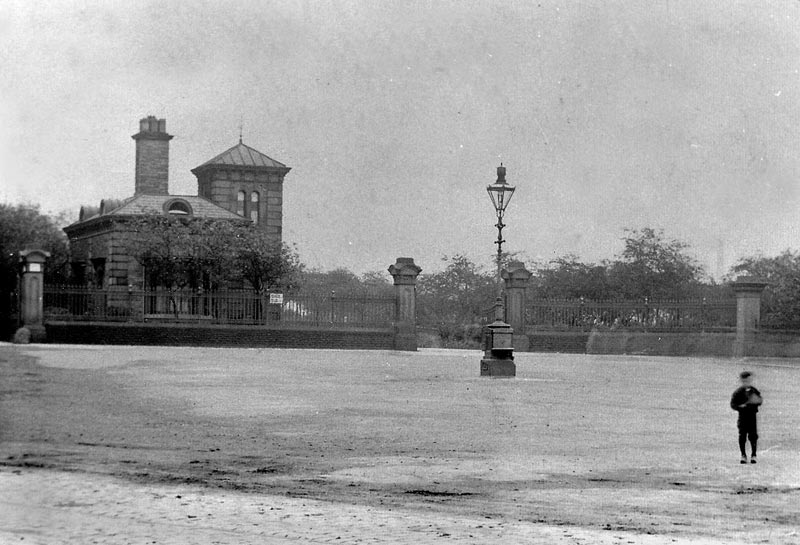Alexandra Park Gates, Oldham circa 1900