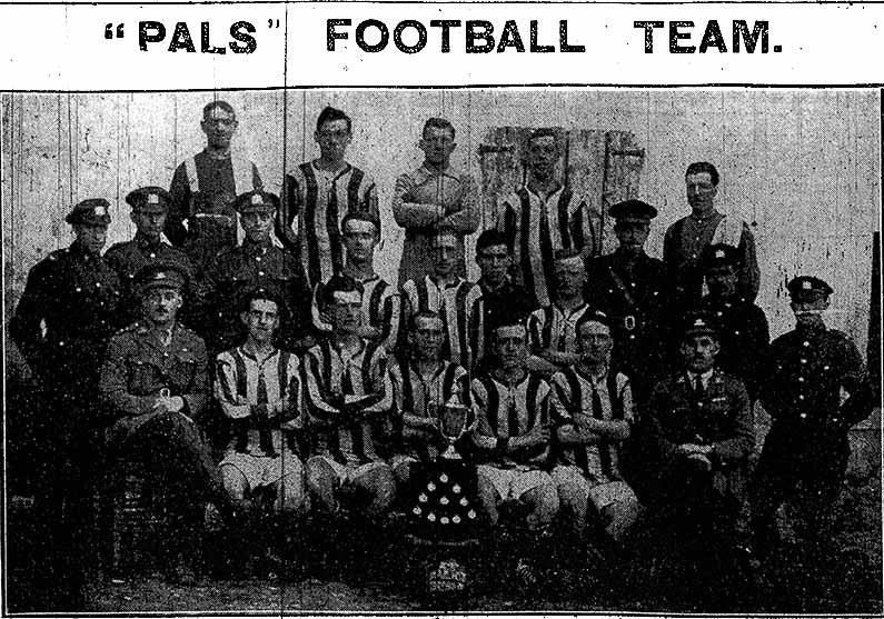 Oldham Pals (Comrades)  football team