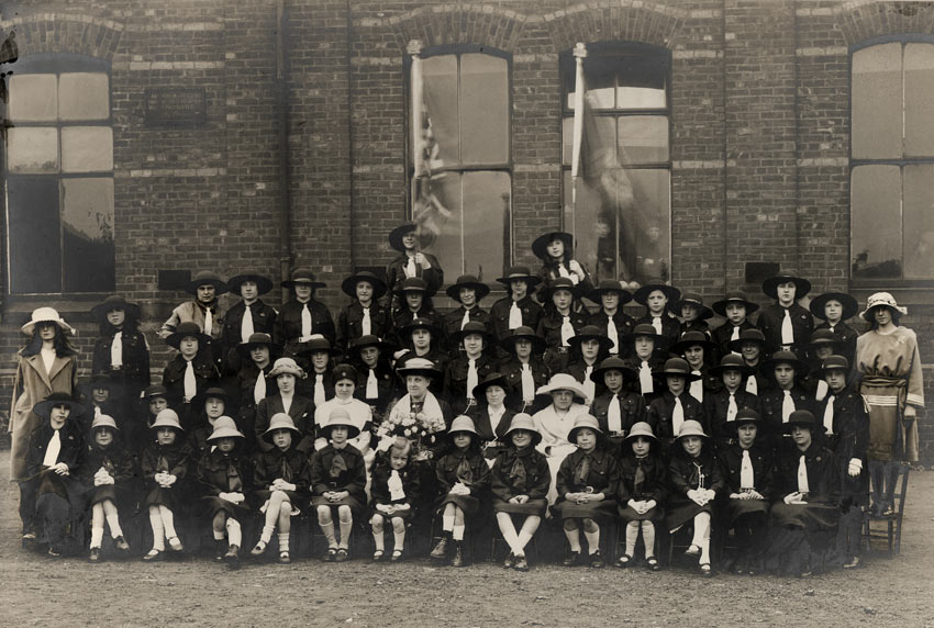 Failsworth Wesleyan Sunday School - 17th Oldham Girl Guide Company